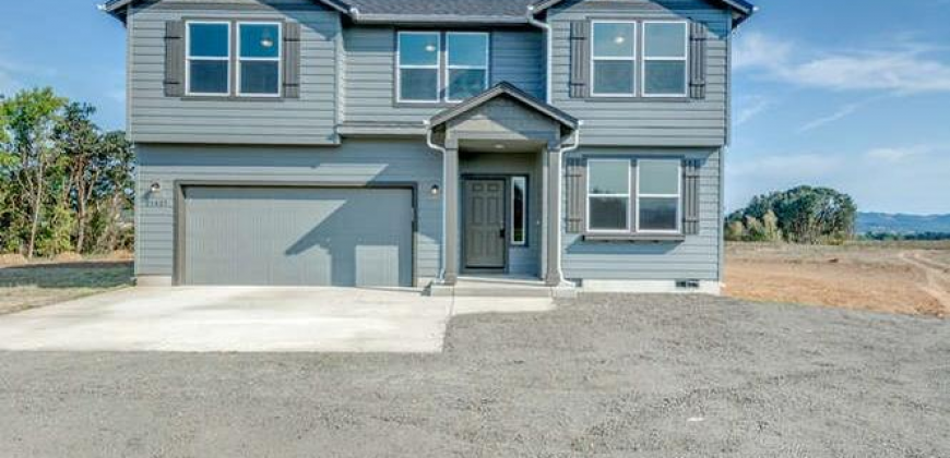 25 acres with 4200 sq ft indoor tier 1 grow operation including beautiful 4 bed…